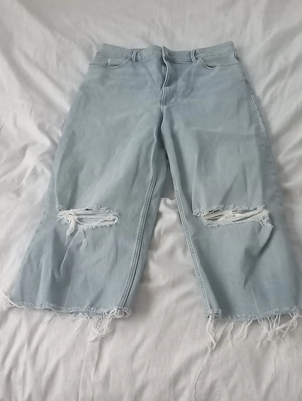 Wrangler Light Blue High-Rise Distressed Straight Leg Jeans